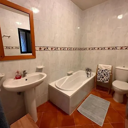 Apartament Spacious In Close To Seafront